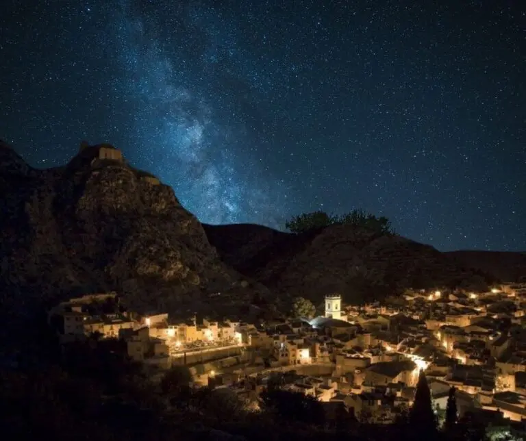 Nit d'estreles i sabors a Borriol