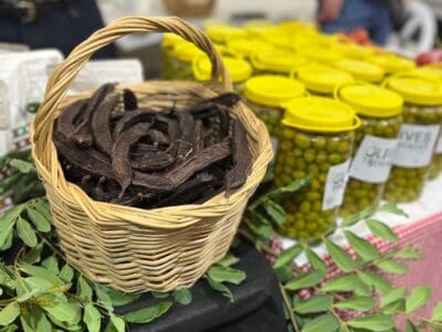 VI Mostra de l'Oliva Trencada i la Garrofa